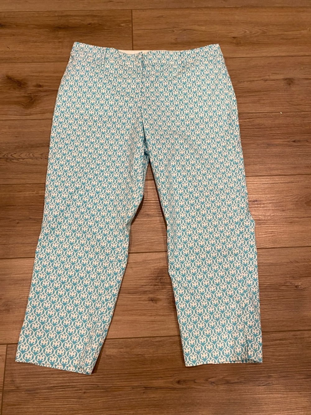 Talbots Turquoise and White Cropped Pants Sz 10